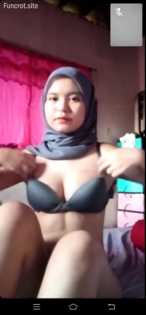 Lagi Viral Ibu Guru Bertudung Hot Menemukan Kegembiraan New Global 2025